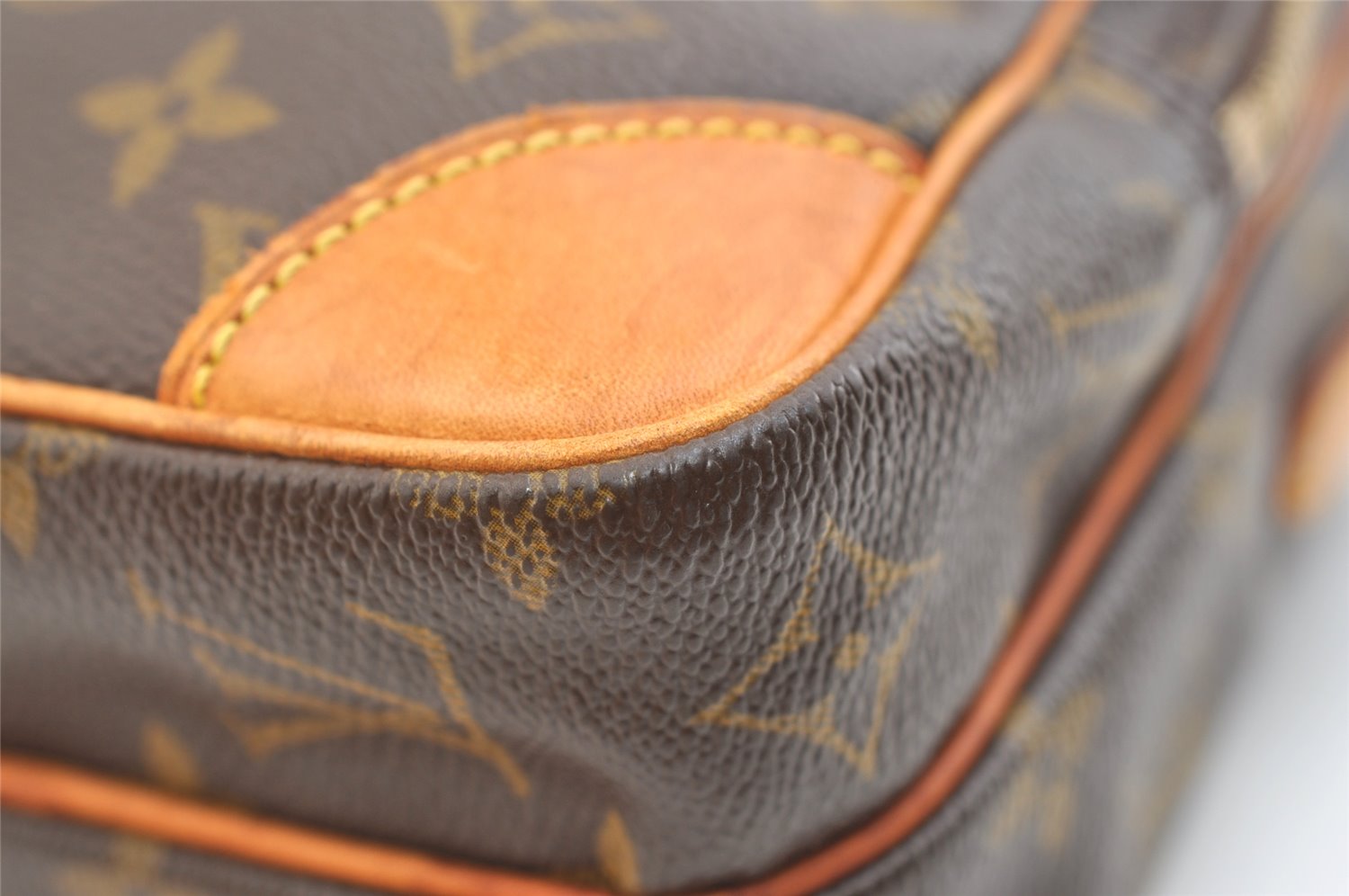 Authentic Louis Vuitton Monogram Amazone Shoulder Cross Bag M45236 Junk 2455K