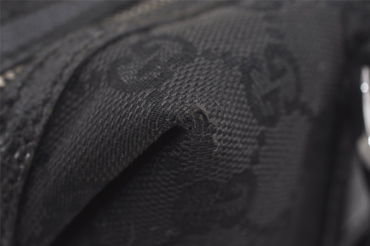 Authentic GUCCI Vintage Hand Bag Purse GG Canvas Leather 113010 Black 2456I