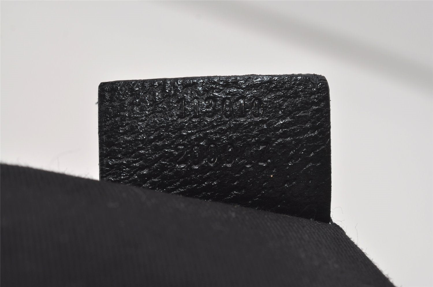 Authentic GUCCI Vintage Hand Bag Purse GG Canvas Leather 113010 Black 2456I