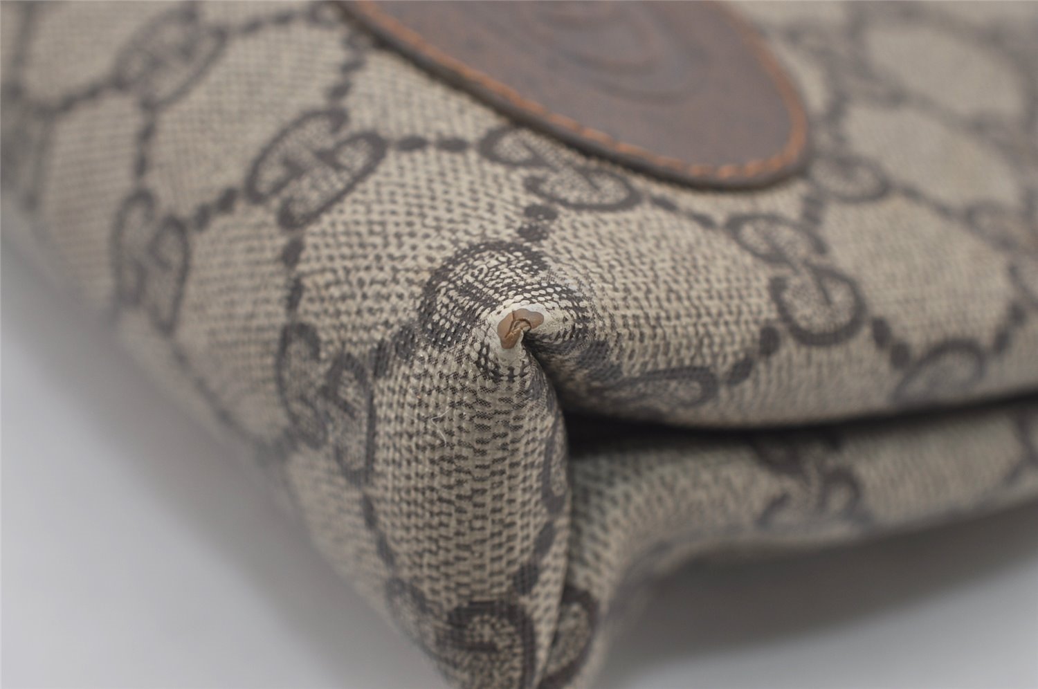 Authentic GUCCI Clutch Hand Bag Purse GG PVC Leather Brown Junk 2456J