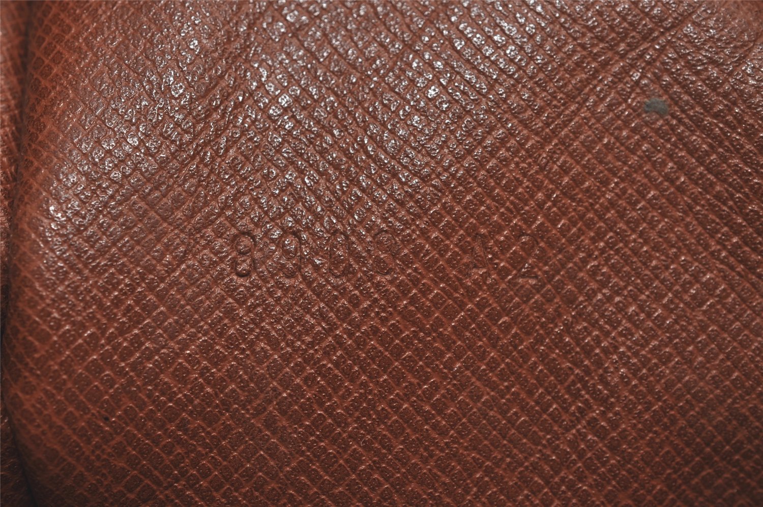 Authentic Louis Vuitton Monogram Boulogne 30 Shoulder Cross Bag M52165 LV 2458J