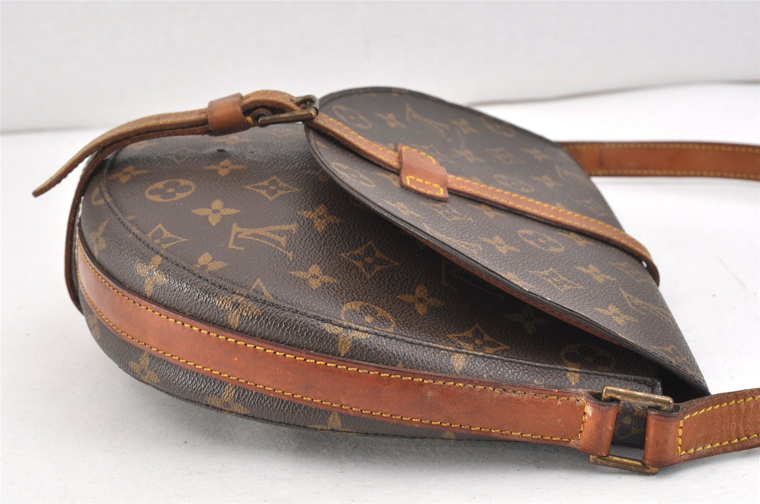 Authentic Louis Vuitton Monogram Chantilly GM Shoulder Cross Bag M51232 LV 2459K