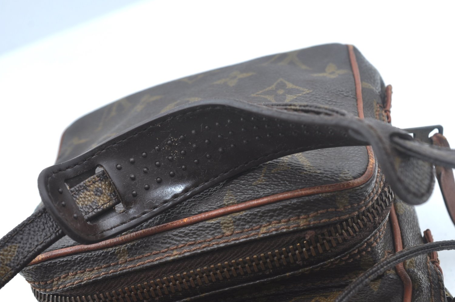 Auth Louis Vuitton Monogram Amazone Shoulder Cross Body Bag Old Model Junk 2461J