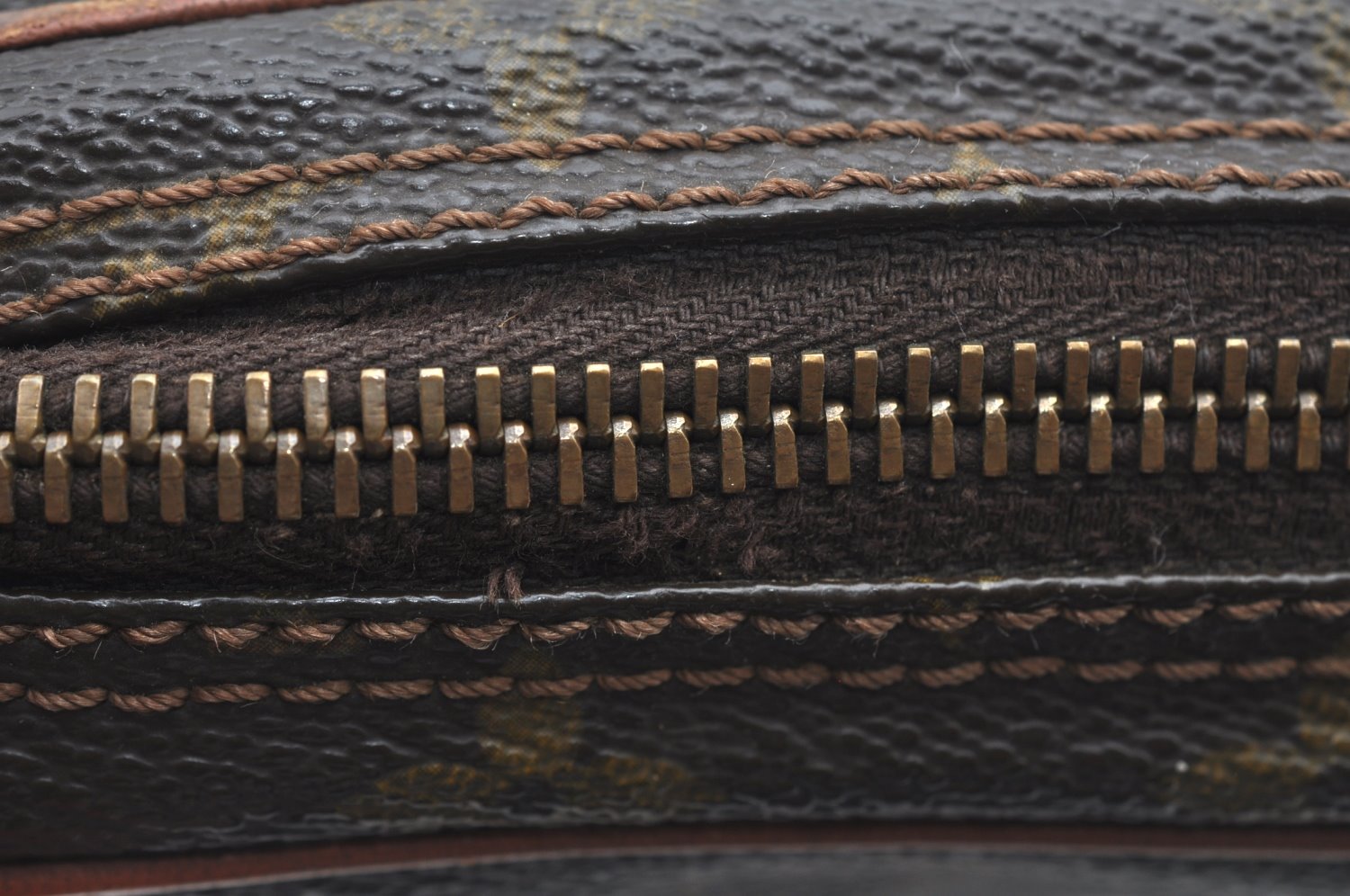 Auth Louis Vuitton Monogram Amazone Shoulder Cross Body Bag Old Model Junk 2461J