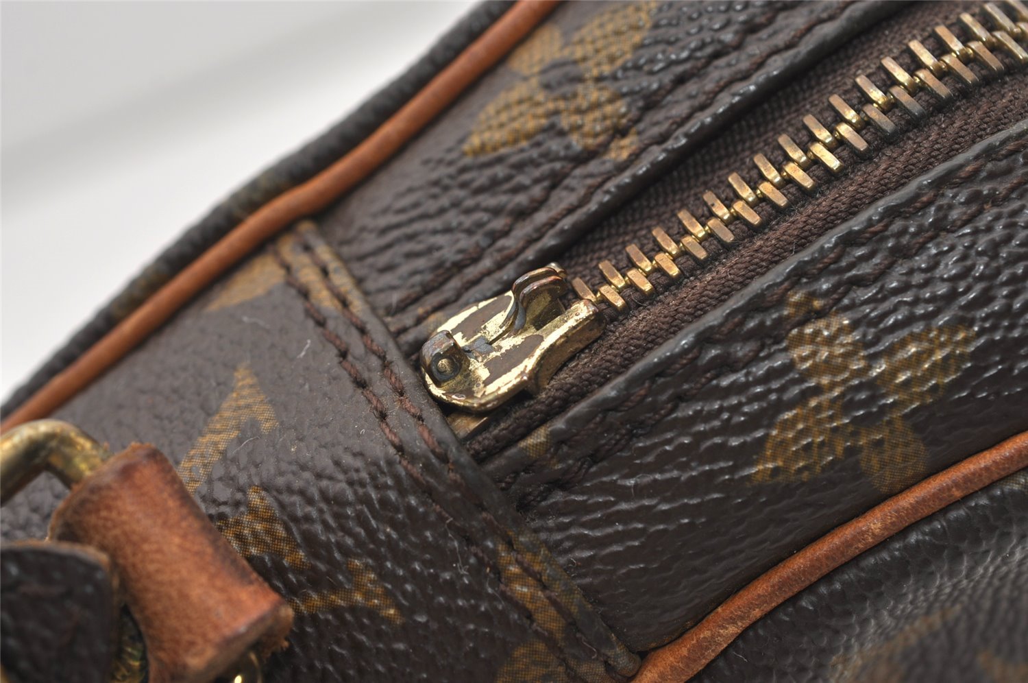 Authentic Louis Vuitton Monogram Danube Shoulder Cross Bag M45266 Junk 2462J