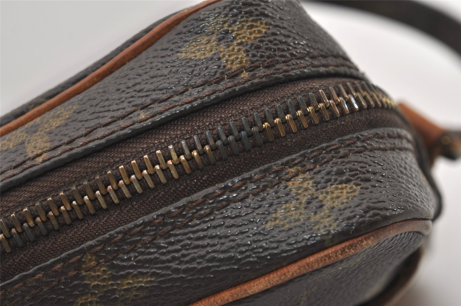 Authentic Louis Vuitton Monogram Danube Shoulder Cross Bag M45266 Junk 2462J