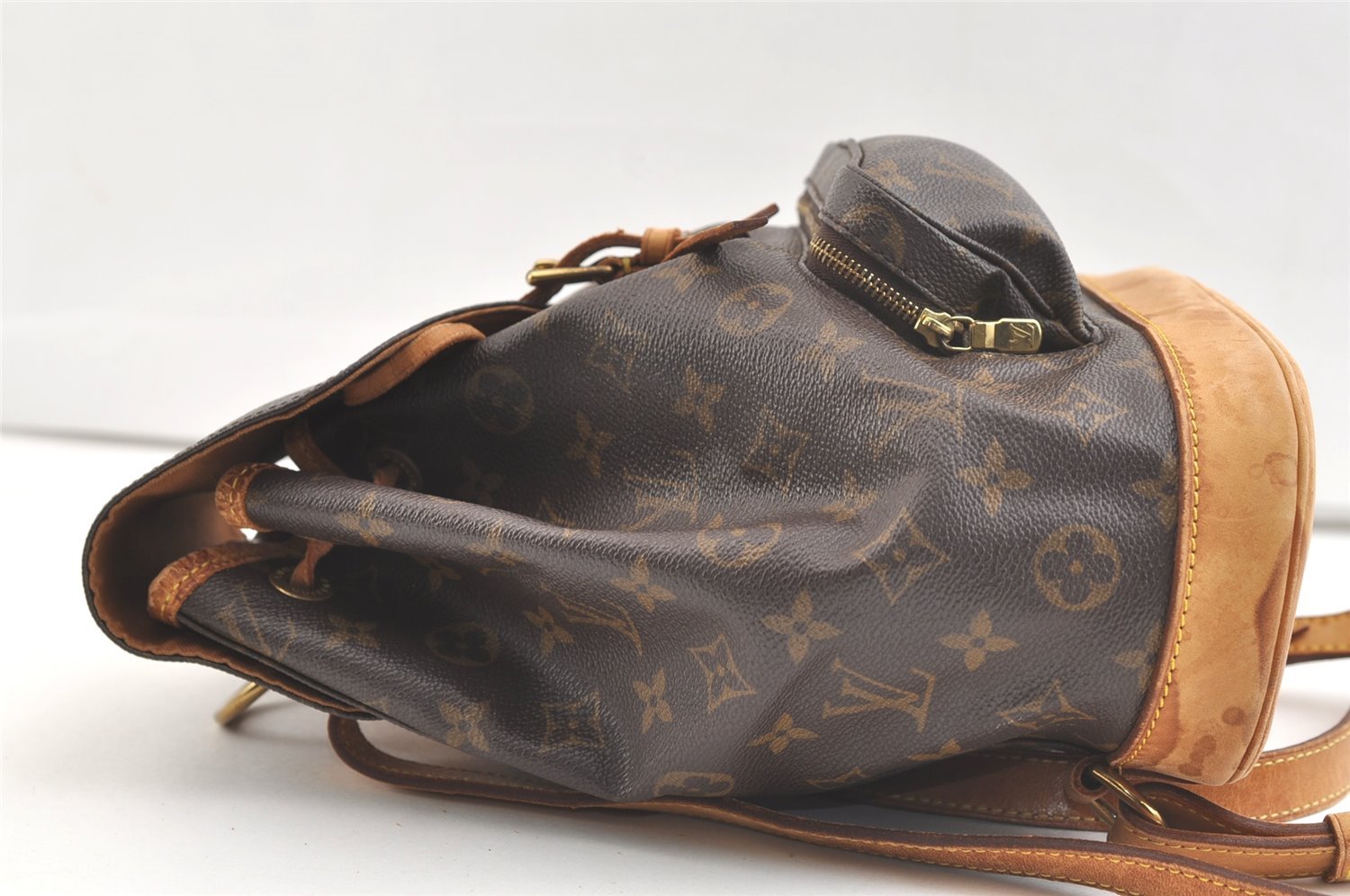 Authentic Louis Vuitton Monogram Montsouris PM Backpack M51137 LV 2464K