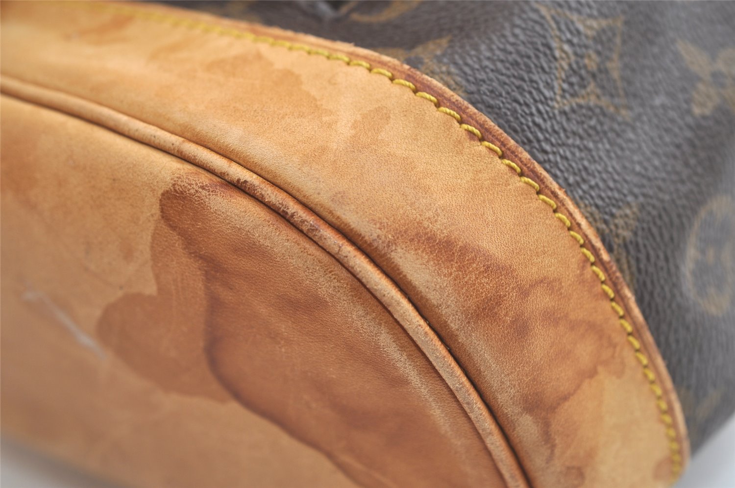 Authentic Louis Vuitton Monogram Montsouris PM Backpack M51137 LV 2464K