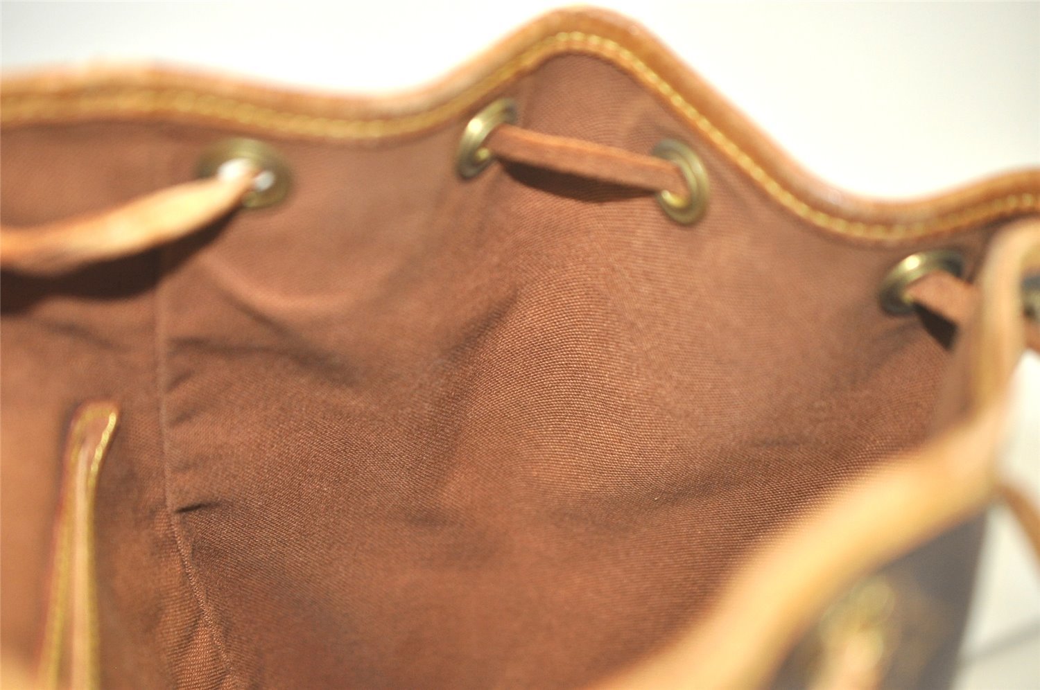 Authentic Louis Vuitton Monogram Montsouris PM Backpack M51137 LV 2464K