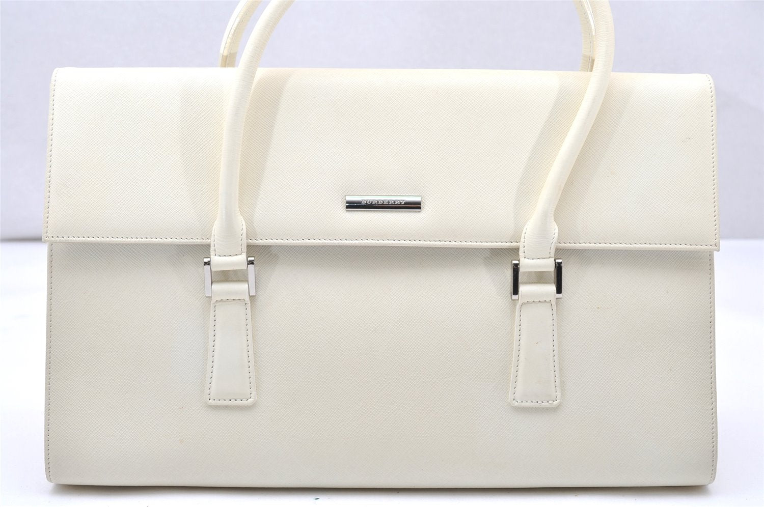 Authentic BURBERRY Vintage Leather Shoulder Hand Bag White 2465K