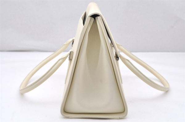 Authentic BURBERRY Vintage Leather Shoulder Hand Bag White 2465K