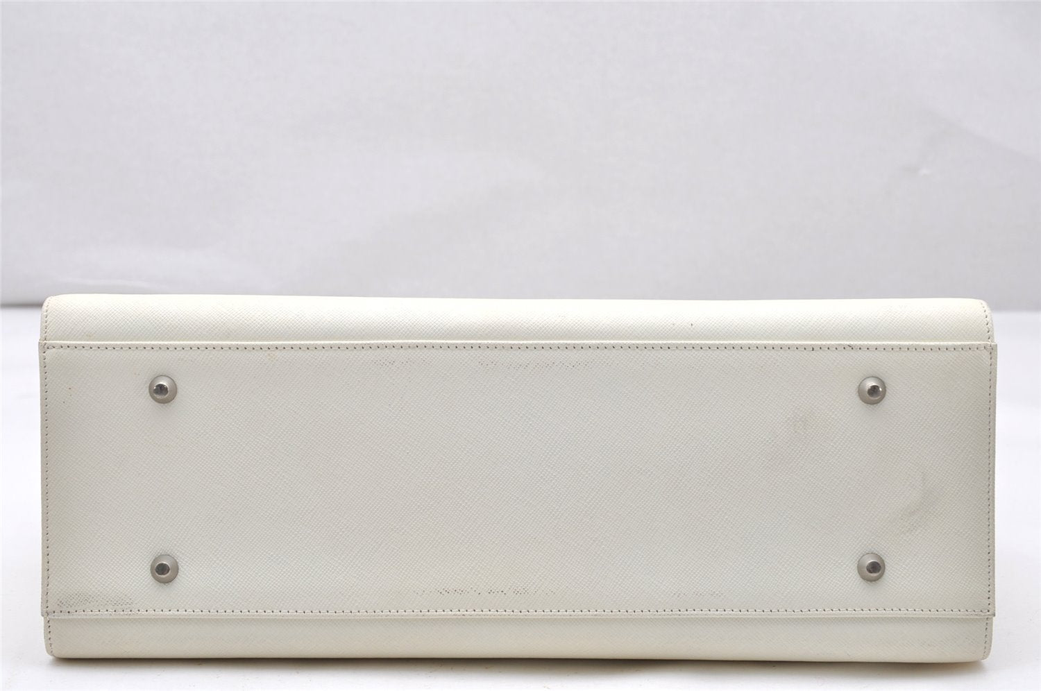 Authentic BURBERRY Vintage Leather Shoulder Hand Bag White 2465K