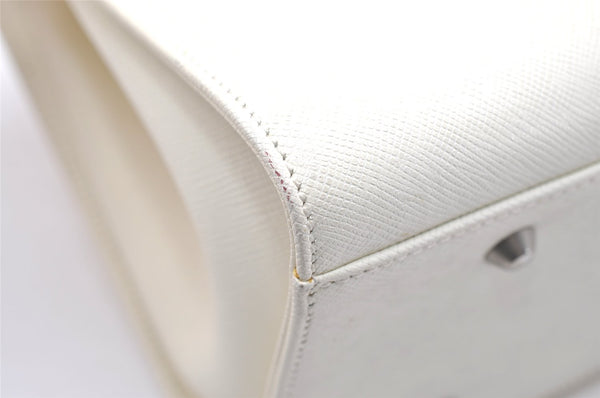 Authentic BURBERRY Vintage Leather Shoulder Hand Bag White 2465K