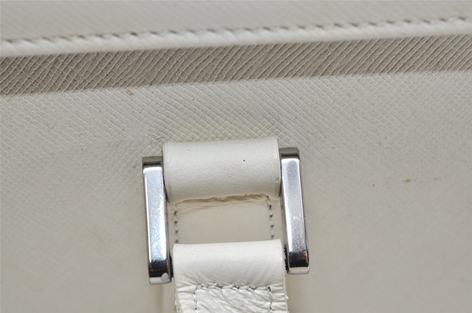 Authentic BURBERRY Vintage Leather Shoulder Hand Bag White 2465K
