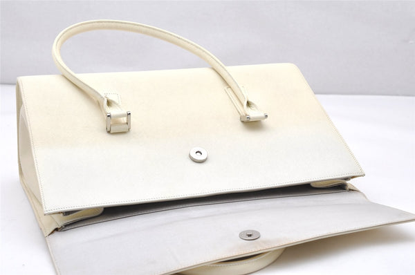 Authentic BURBERRY Vintage Leather Shoulder Hand Bag White 2465K