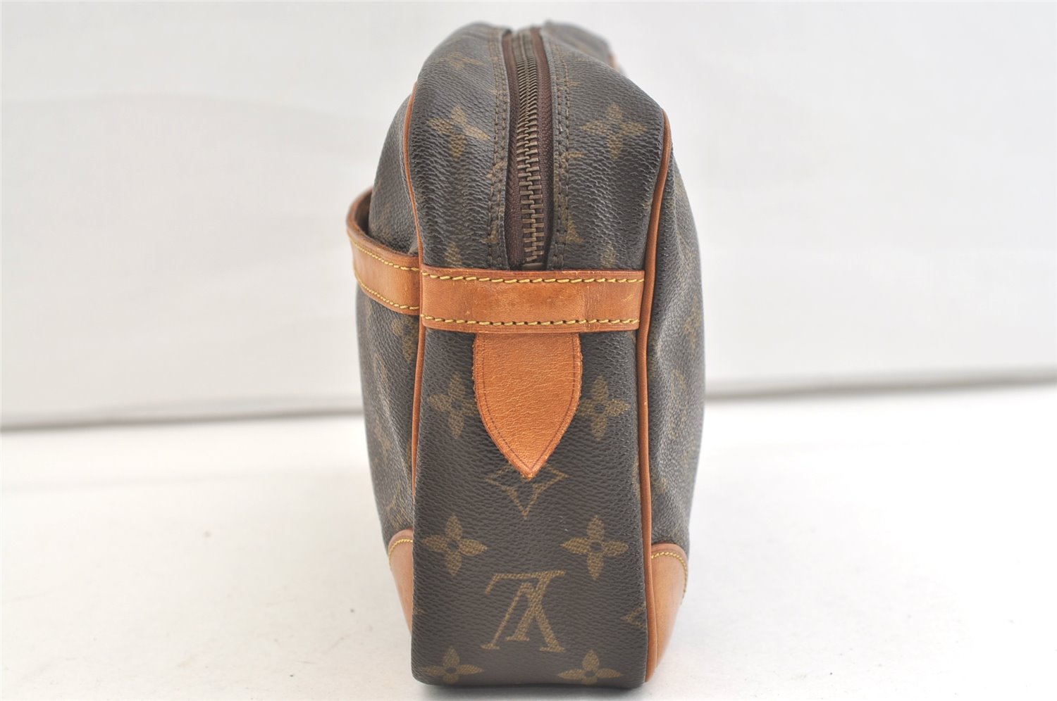Authentic Louis Vuitton Monogram Compiegne 28 Clutch Hand Bag M51845 LV 2475K