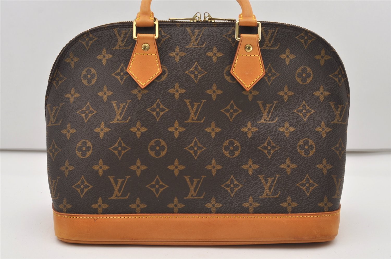 Authentic Louis Vuitton Monogram Alma Hand Bag Purse M51130 LV Junk 2478J