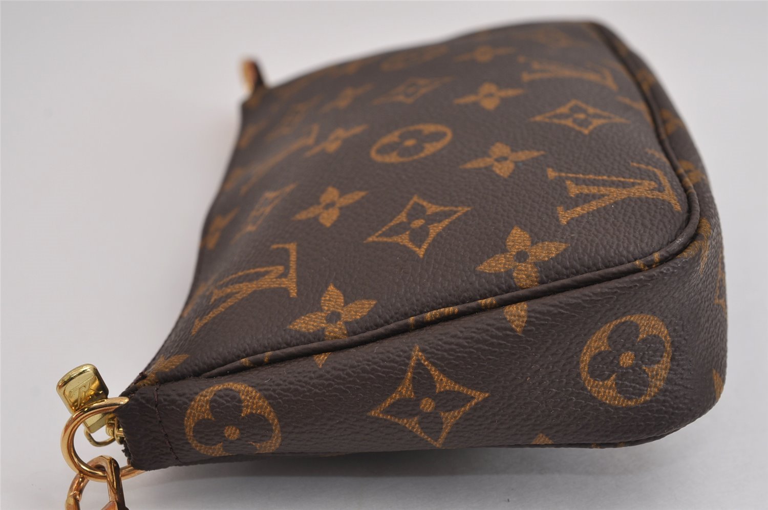 Authentic Louis Vuitton Monogram Pochette Accessoires Pouch M51980 LV 2479J