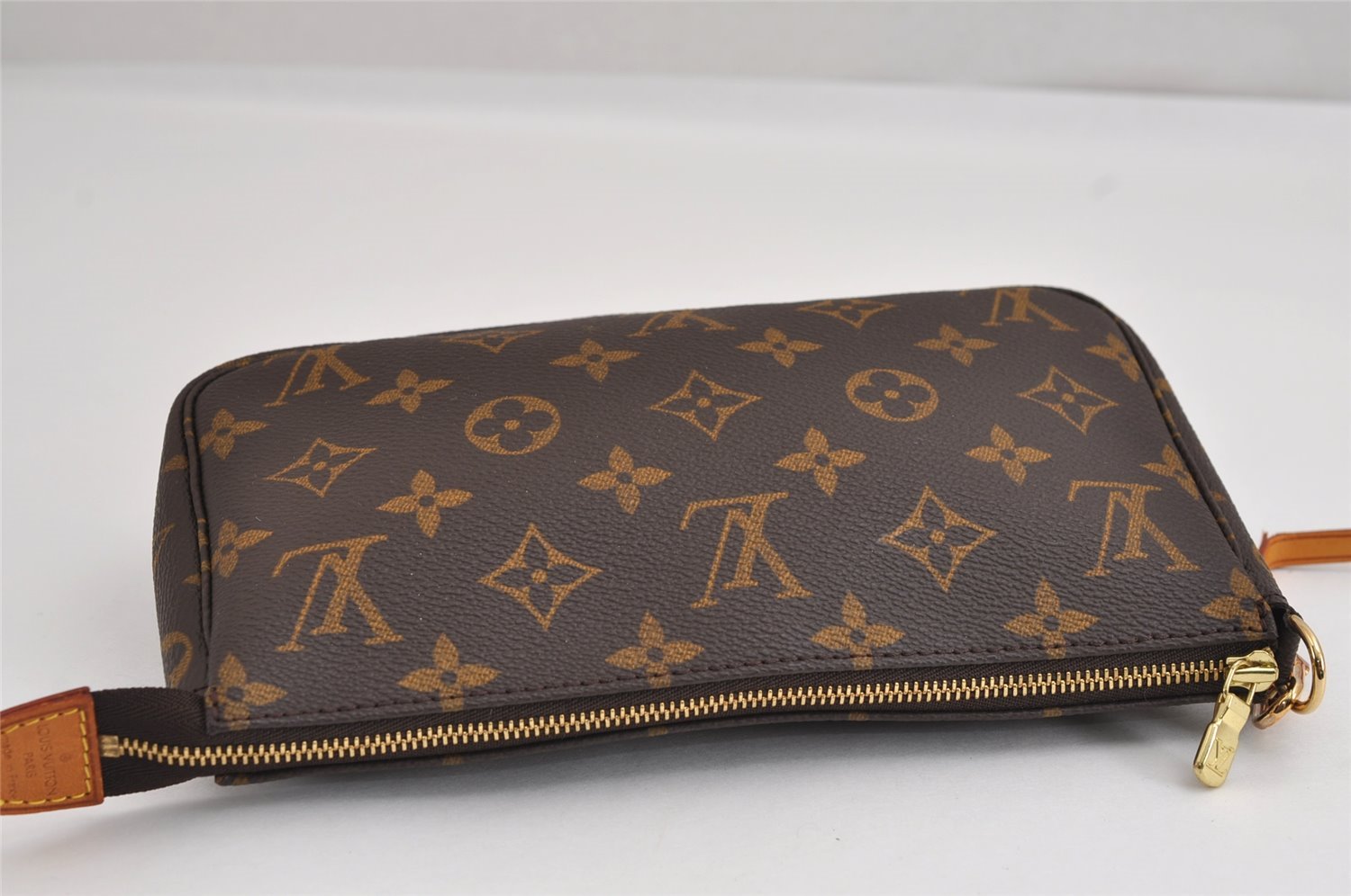 Authentic Louis Vuitton Monogram Pochette Accessoires Pouch M51980 LV 2479J