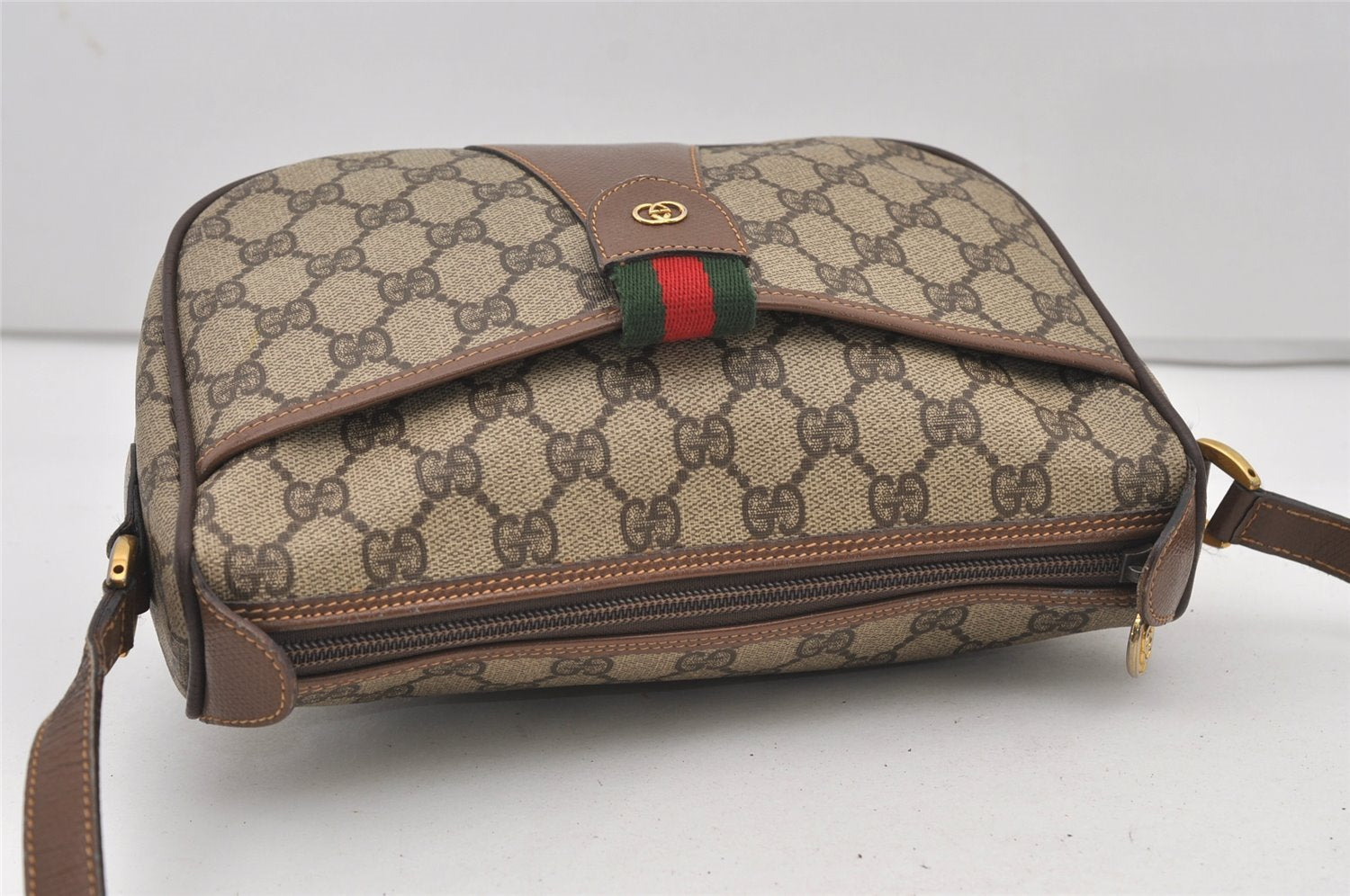 Authentic GUCCI Web Sherry Line Shoulder Cross Bag GG PVC Leather Brown 2481J