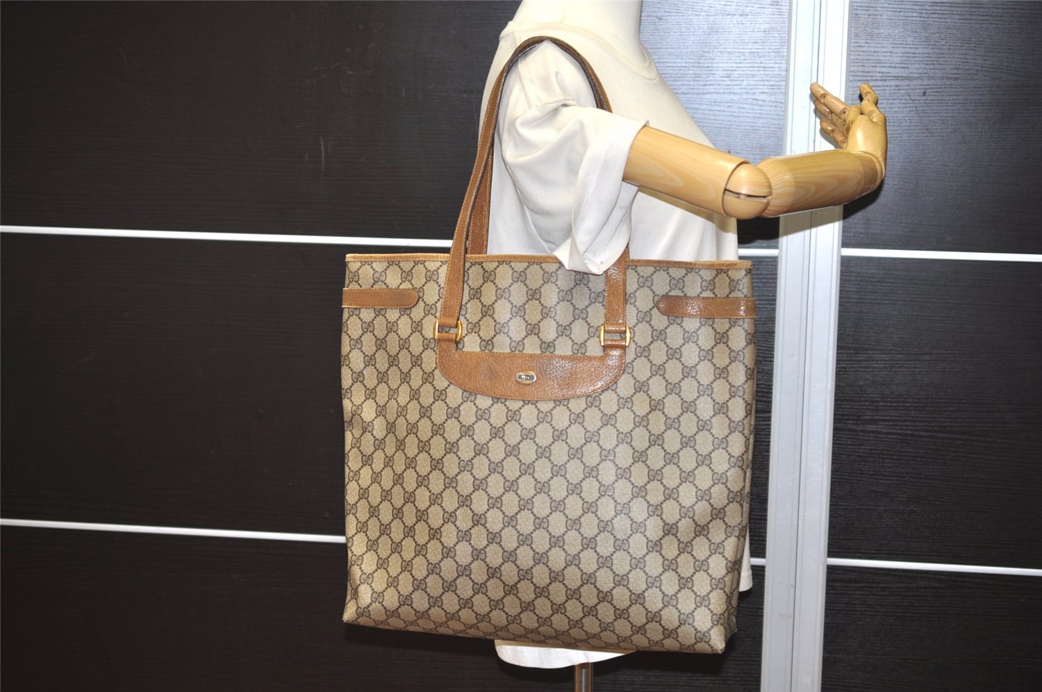 Authentic GUCCI Vintage Shoulder Tote Bag GG PVC Leather Brown 2485J