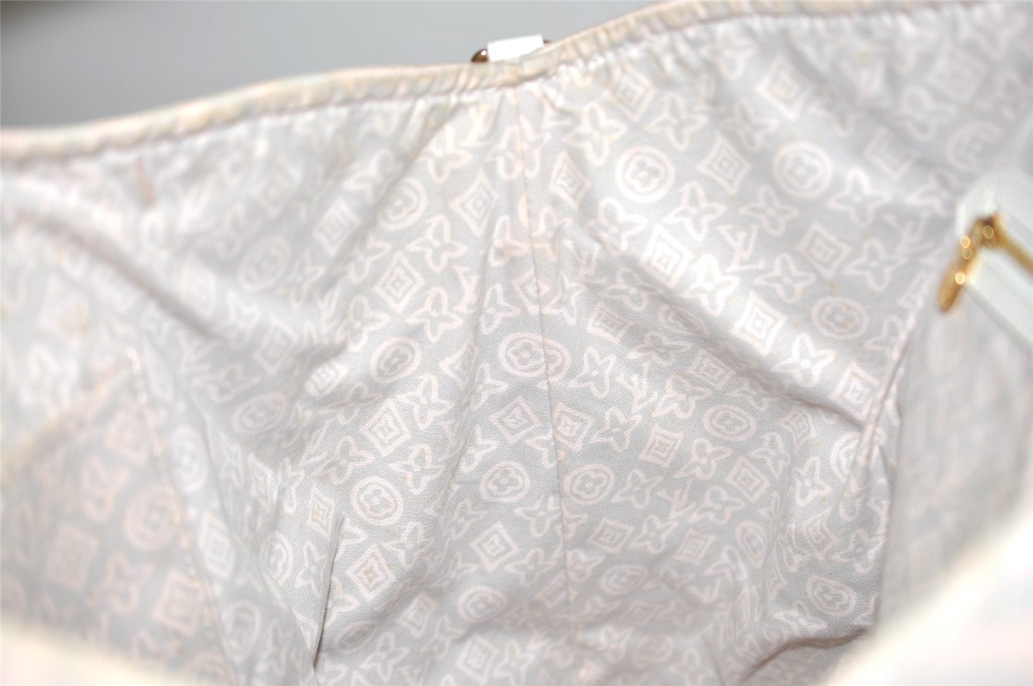 Authentic Louis Vuitton Cruise Line Tahitienne GM Tote Bag Pink M95673 LV 2486J