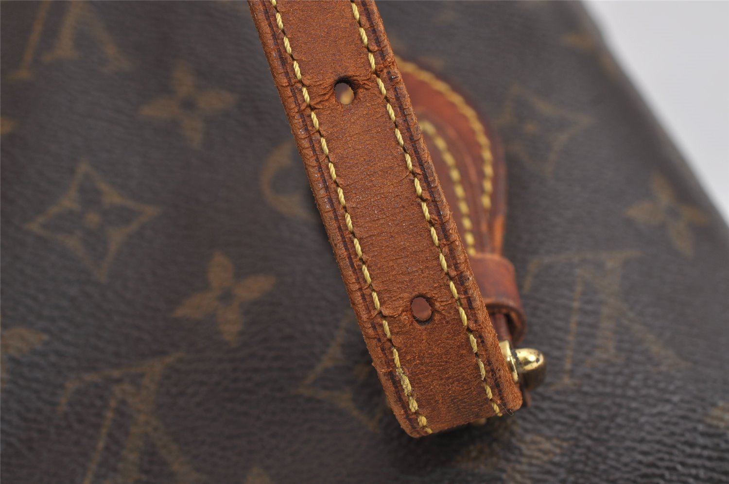 Authentic Louis Vuitton Monogram Bucket PM Shoulder Tote Bag M42238 Junk 2487J