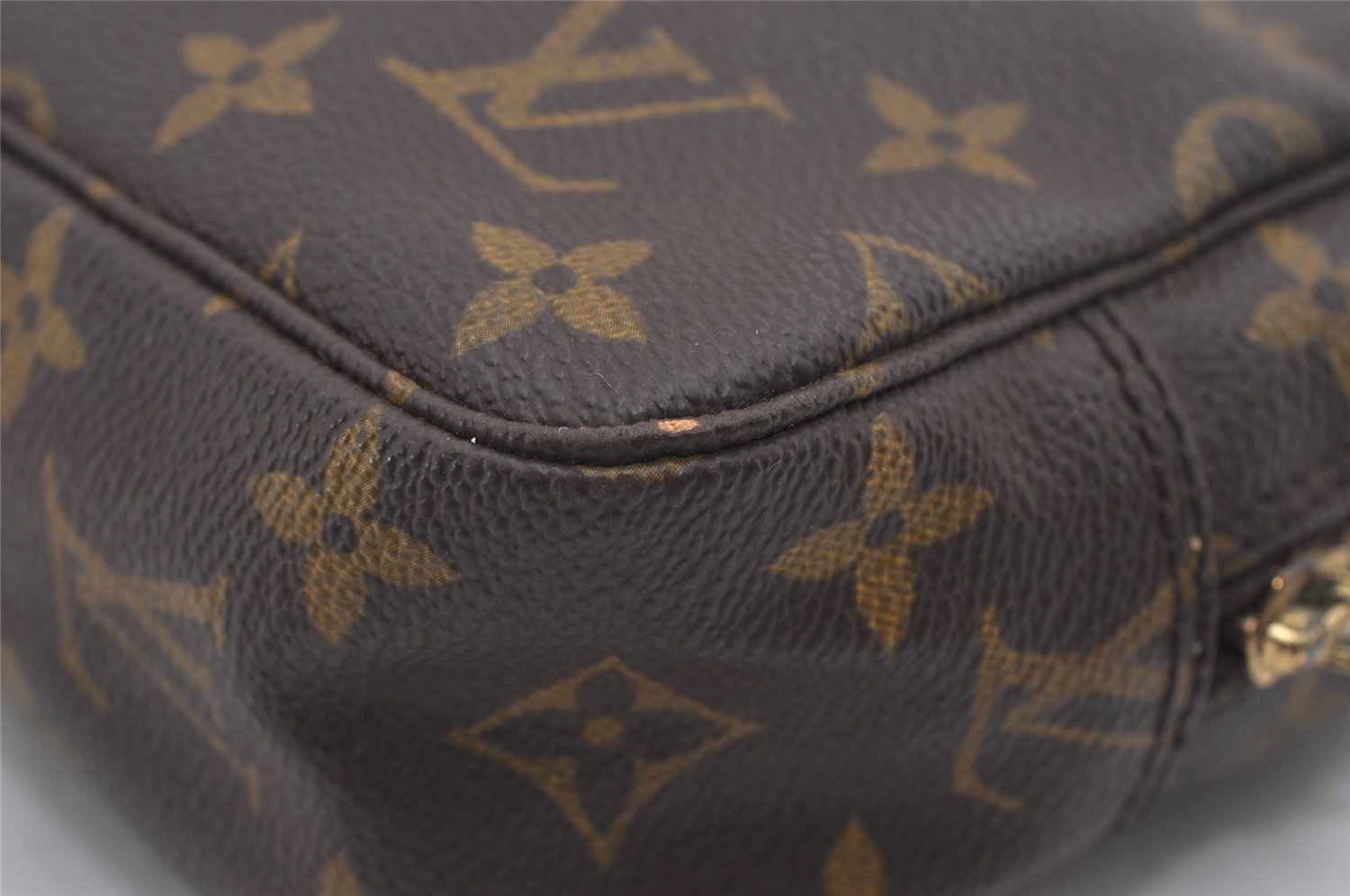 Auth Louis Vuitton Monogram Trousse Toilette 23 Clutch Hand Bag M47524 LV 2489J