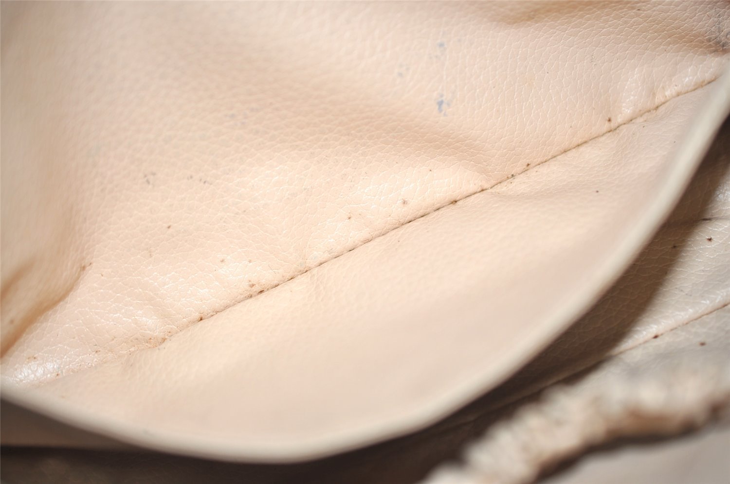 Auth Louis Vuitton Monogram Trousse Toilette 23 Clutch Hand Bag M47524 LV 2489J