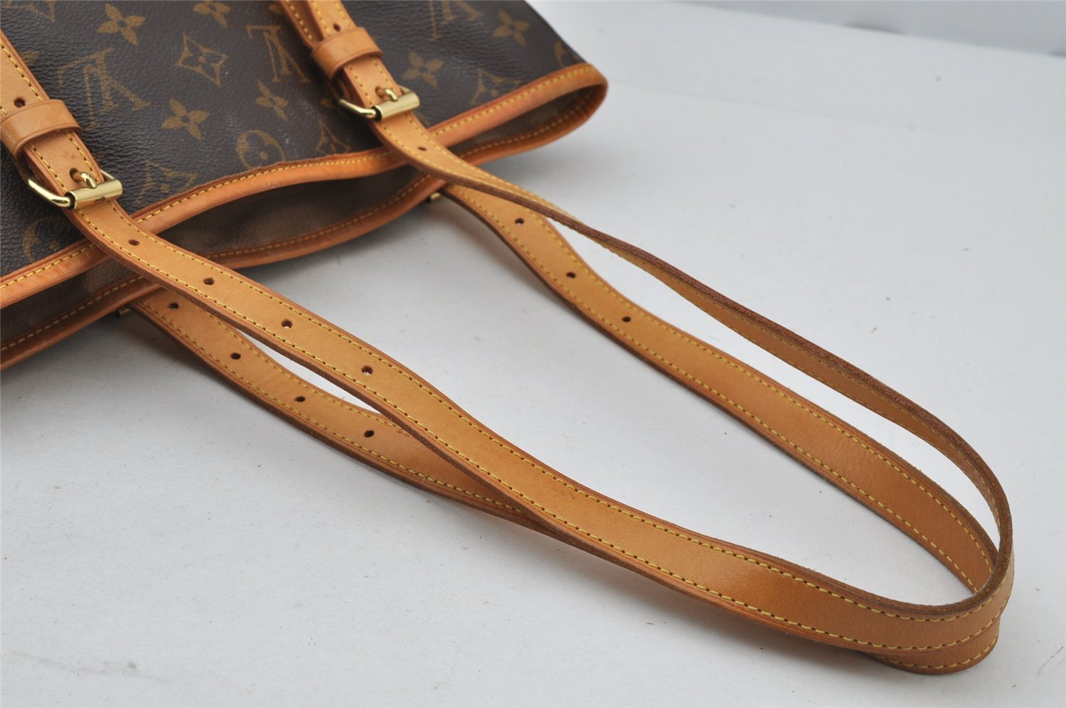 Authentic Louis Vuitton Monogram Bucket GM Shoulder Tote Bag M42236 Junk 2494J