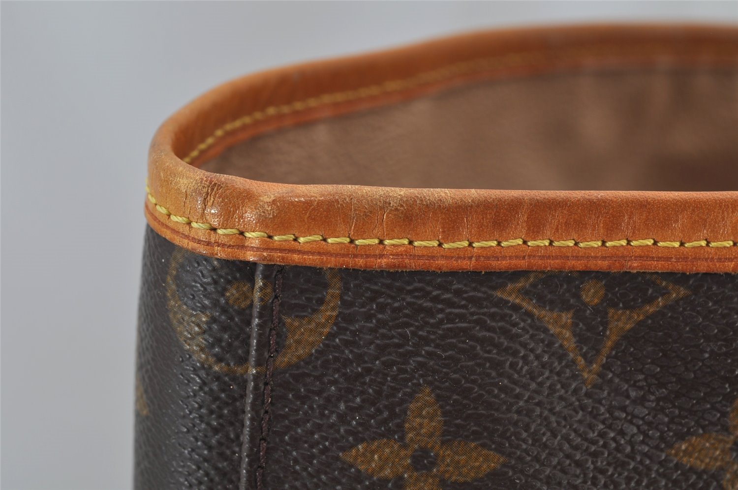 Authentic Louis Vuitton Monogram Bucket GM Shoulder Tote Bag M42236 Junk 2494J