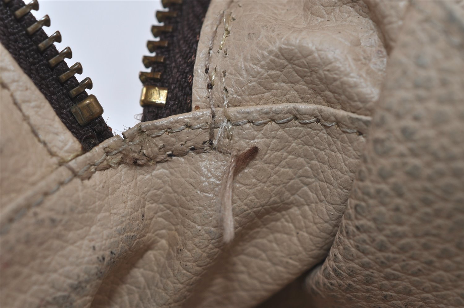 Auth Louis Vuitton Monogram Trousse Toilette 28 Clutch Bag M47522 Junk 2497I