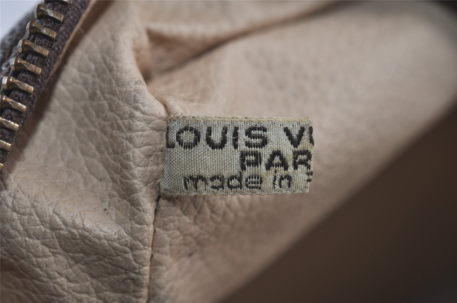 Auth Louis Vuitton Monogram Trousse Toilette 28 Clutch Bag M47522 Junk 2497I