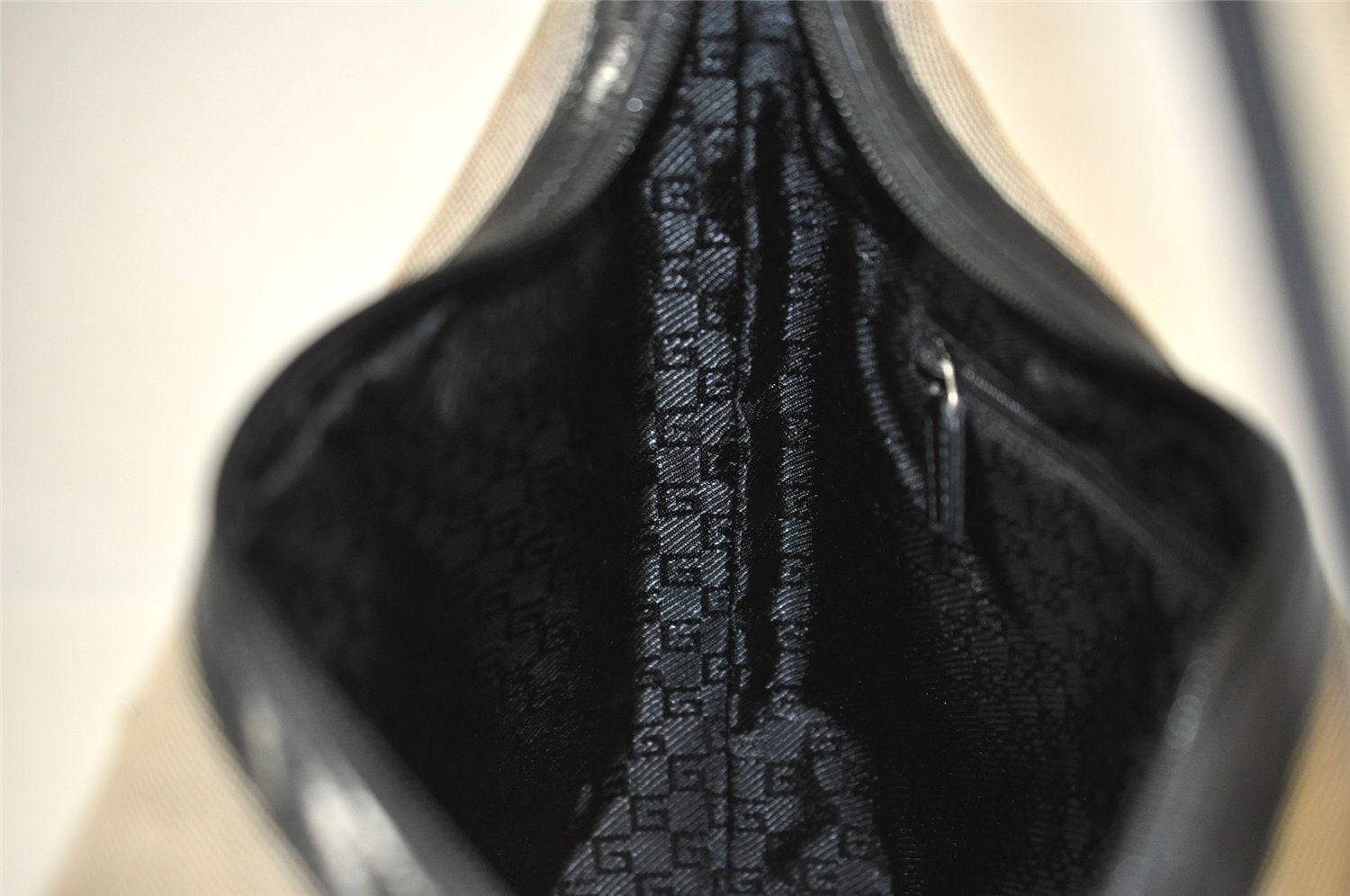 Authentic GUCCI Shoulder Bag Purse GG Canvas Leather 0014204 Beige 2498J