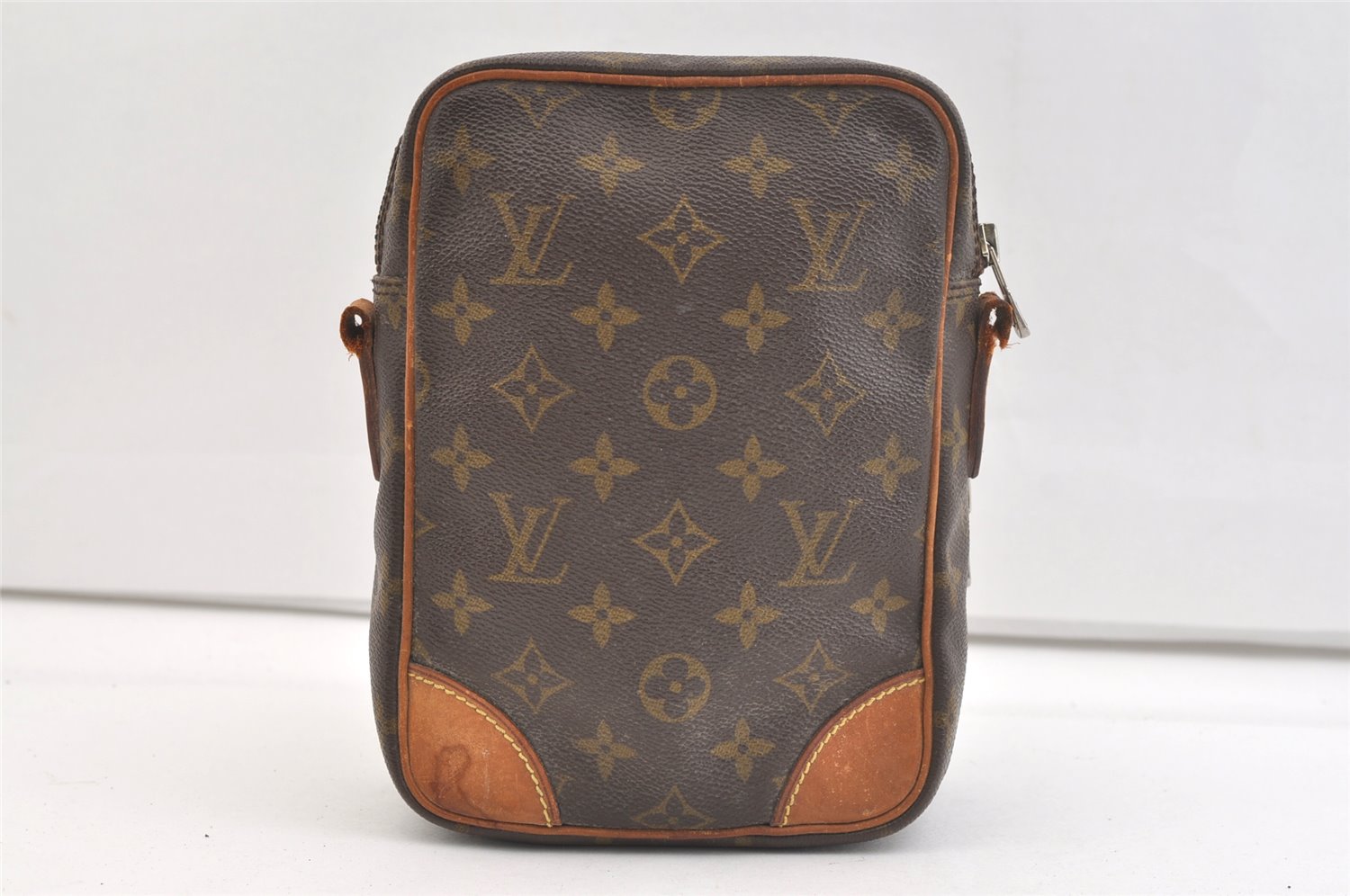 Authentic Louis Vuitton Monogram Amazone Shoulder Cross Bag M45236 LV Junk 2499K
