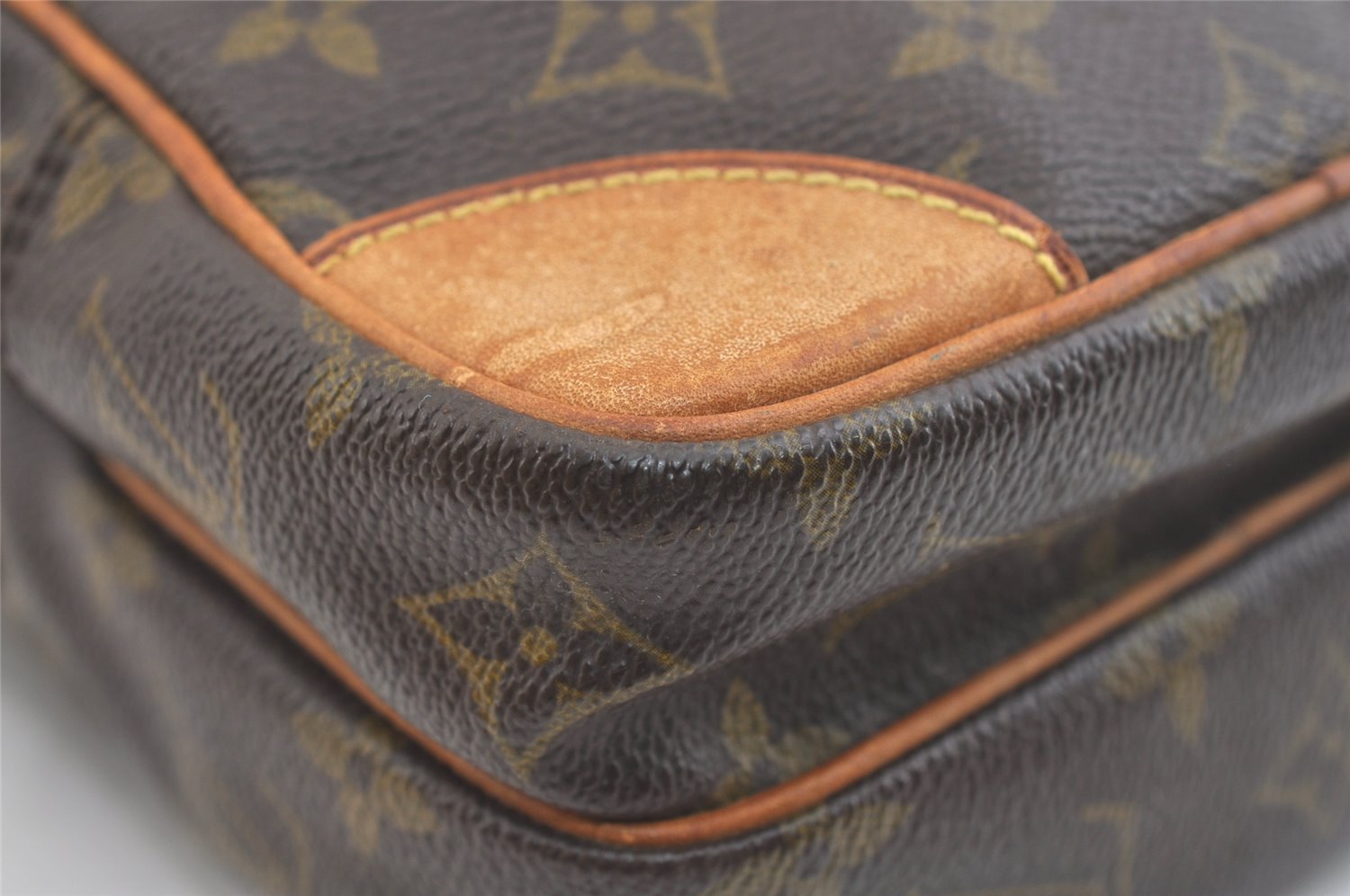 Authentic Louis Vuitton Monogram Amazone Shoulder Cross Bag M45236 LV Junk 2499K