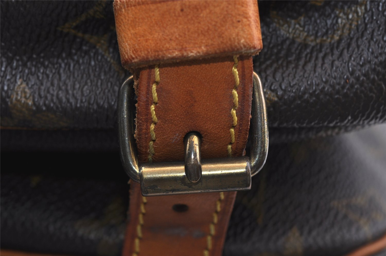 Authentic Louis Vuitton Monogram Saumur 30 Shoulder Cross Bag M42256 LV 2505J