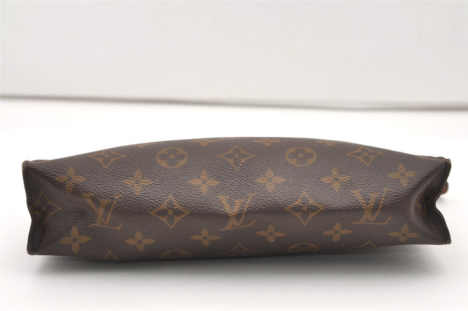 Auth Louis Vuitton Monogram Poche Toilette 26 Cosmetics Pouch Old Model LV 2506J