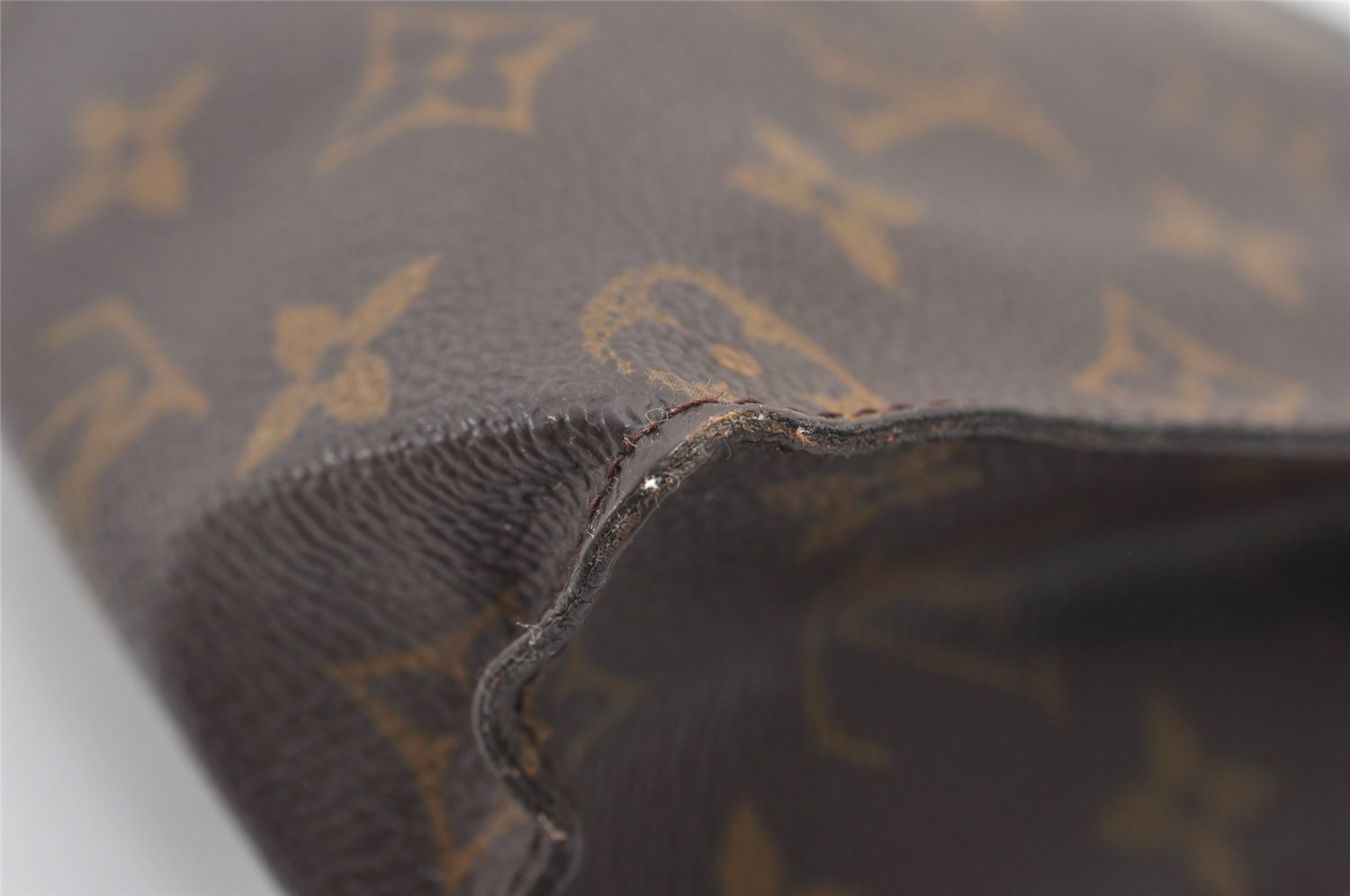 Auth Louis Vuitton Monogram Poche Toilette 26 Cosmetics Pouch Old Model LV 2506J