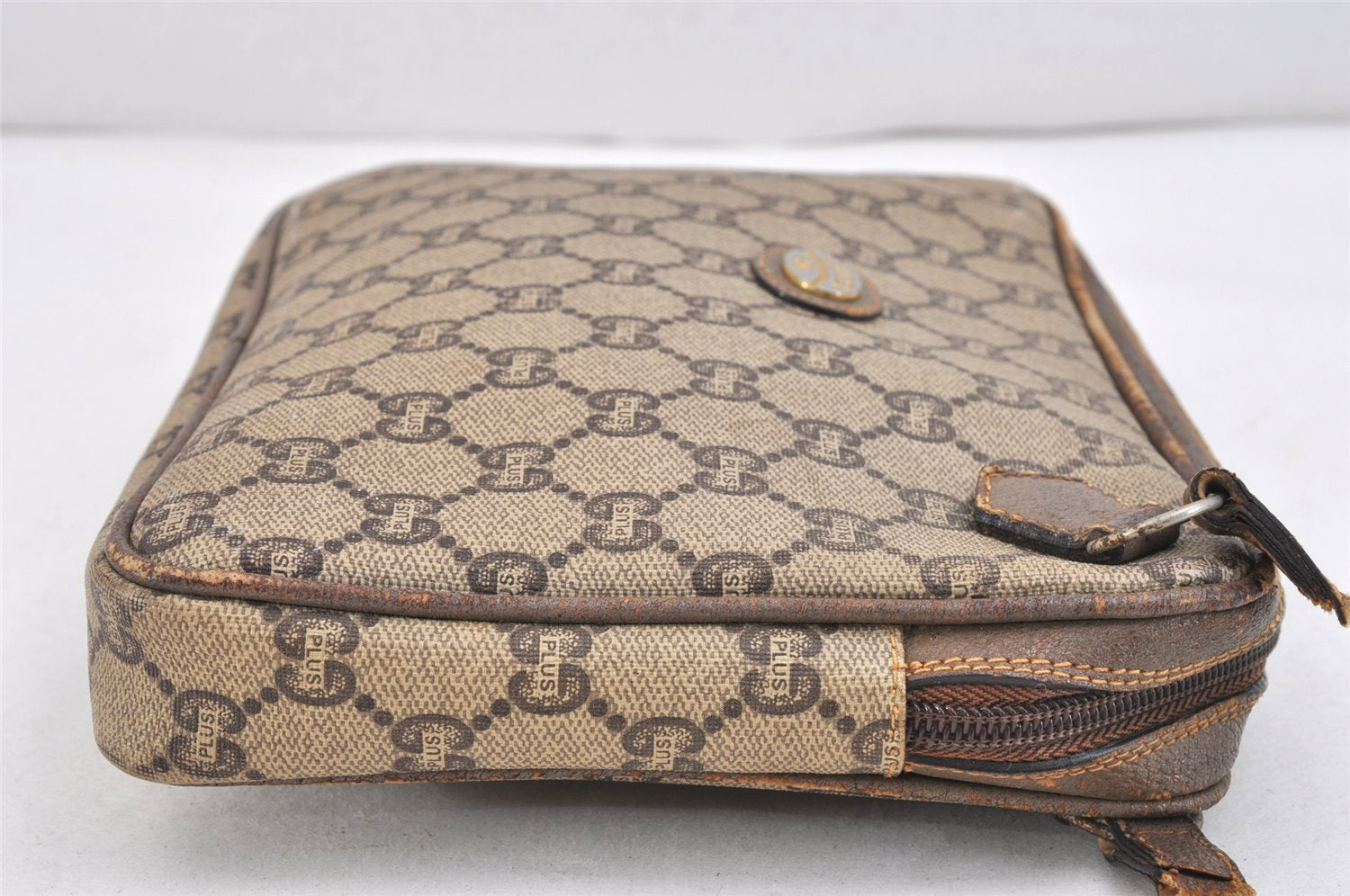 Authentic GUCCI GG Plus PVC Leather Shoulder Bag Purse Brown Junk 2506K