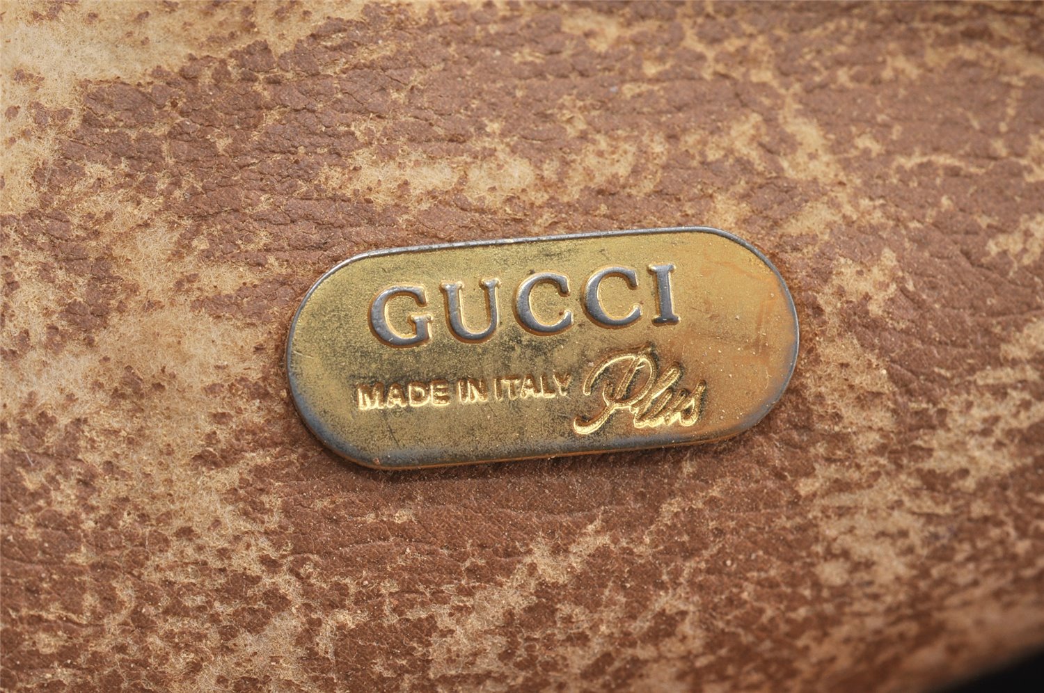 Authentic GUCCI GG Plus PVC Leather Shoulder Bag Purse Brown Junk 2506K