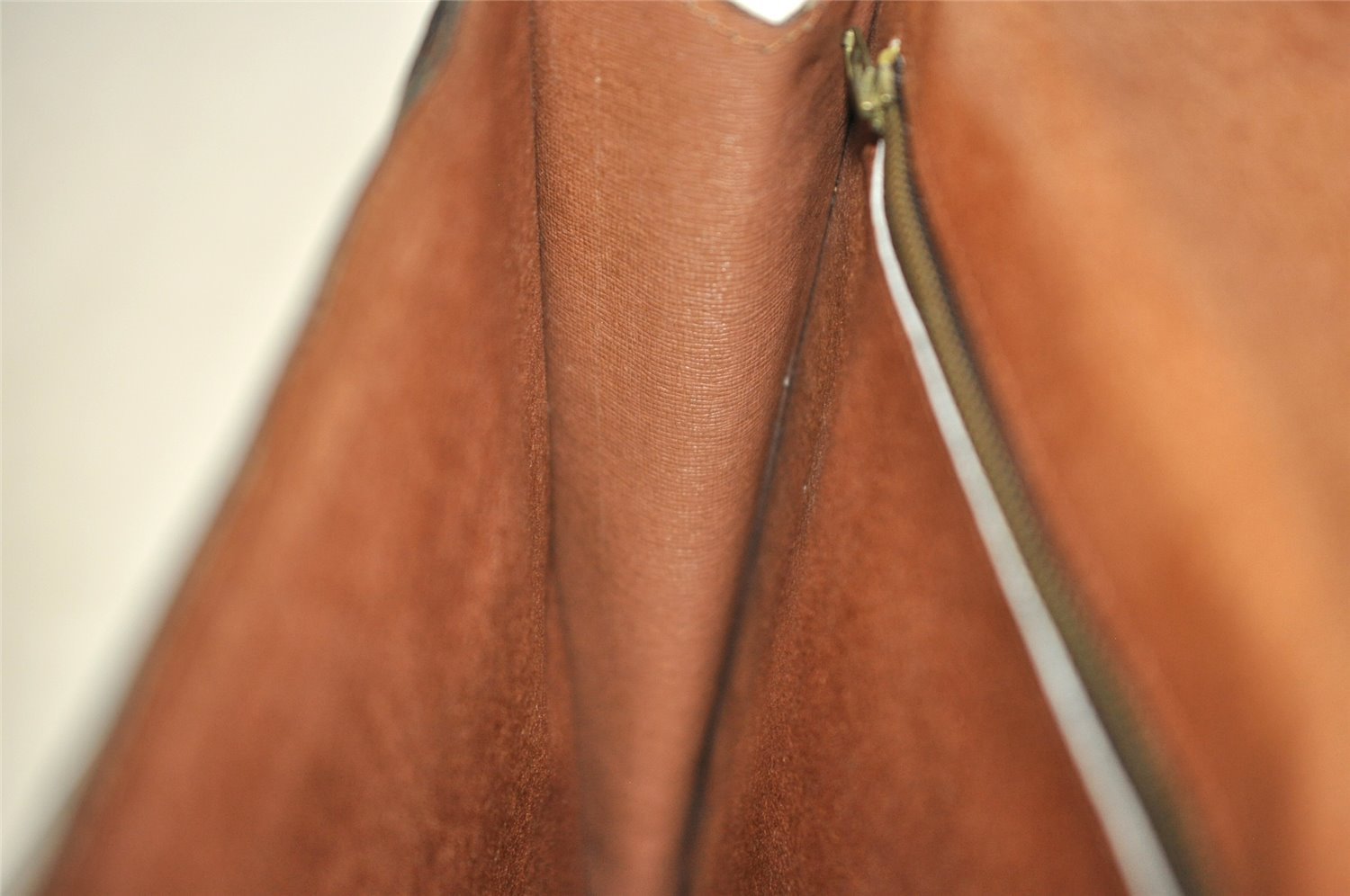 Authentic Louis Vuitton Monogram Poche Ministre Document Case Old Model LV 2507I