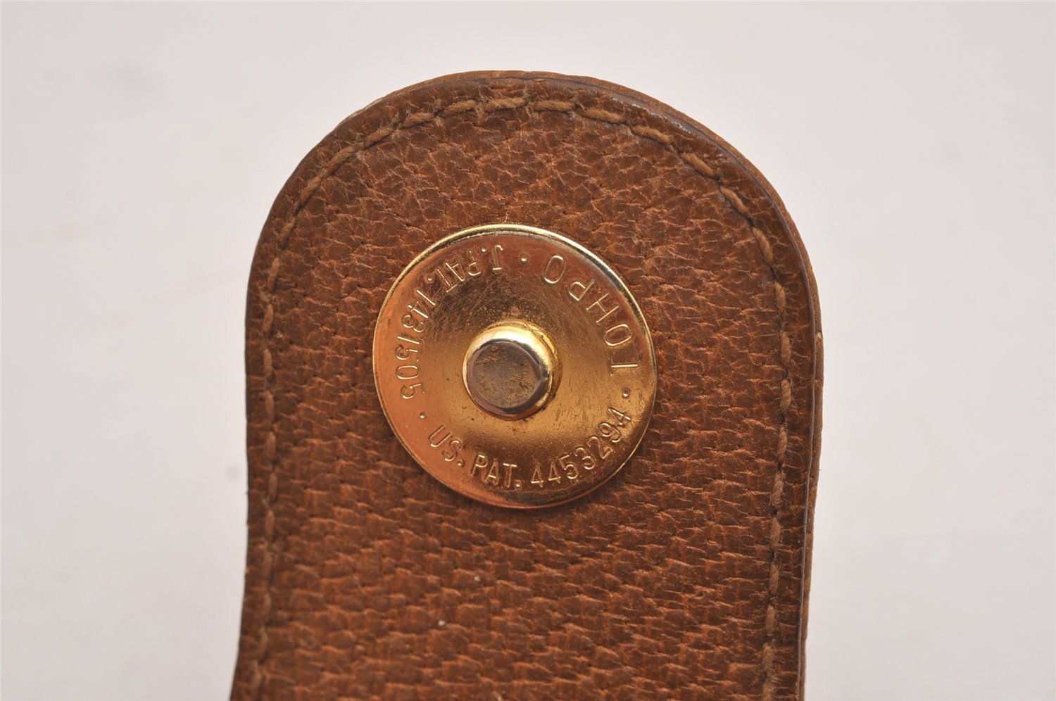 Authentic GUCCI Shoulder Cross Body Bag Purse GG PVC Leather White Junk 2510I