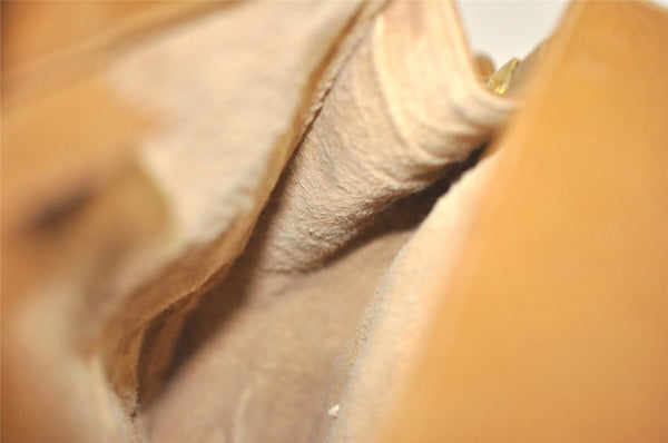 Authentic GUCCI Shoulder Cross Body Bag Purse GG PVC Leather White Junk 2510I