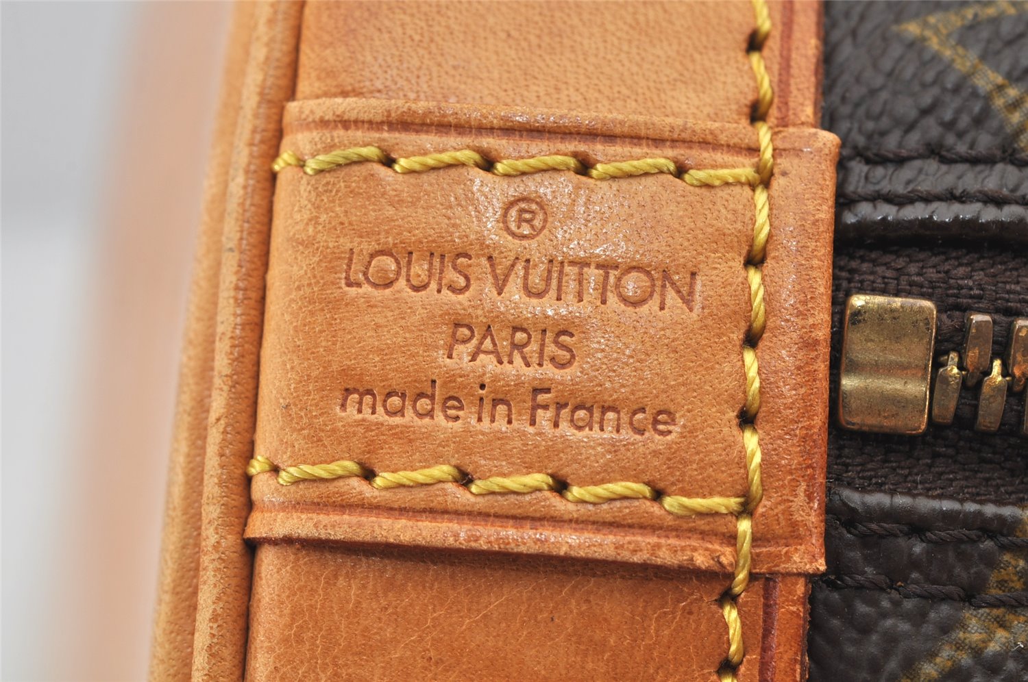 Authentic Louis Vuitton Monogram Alma Hand Bag Purse M51130 LV 2513K