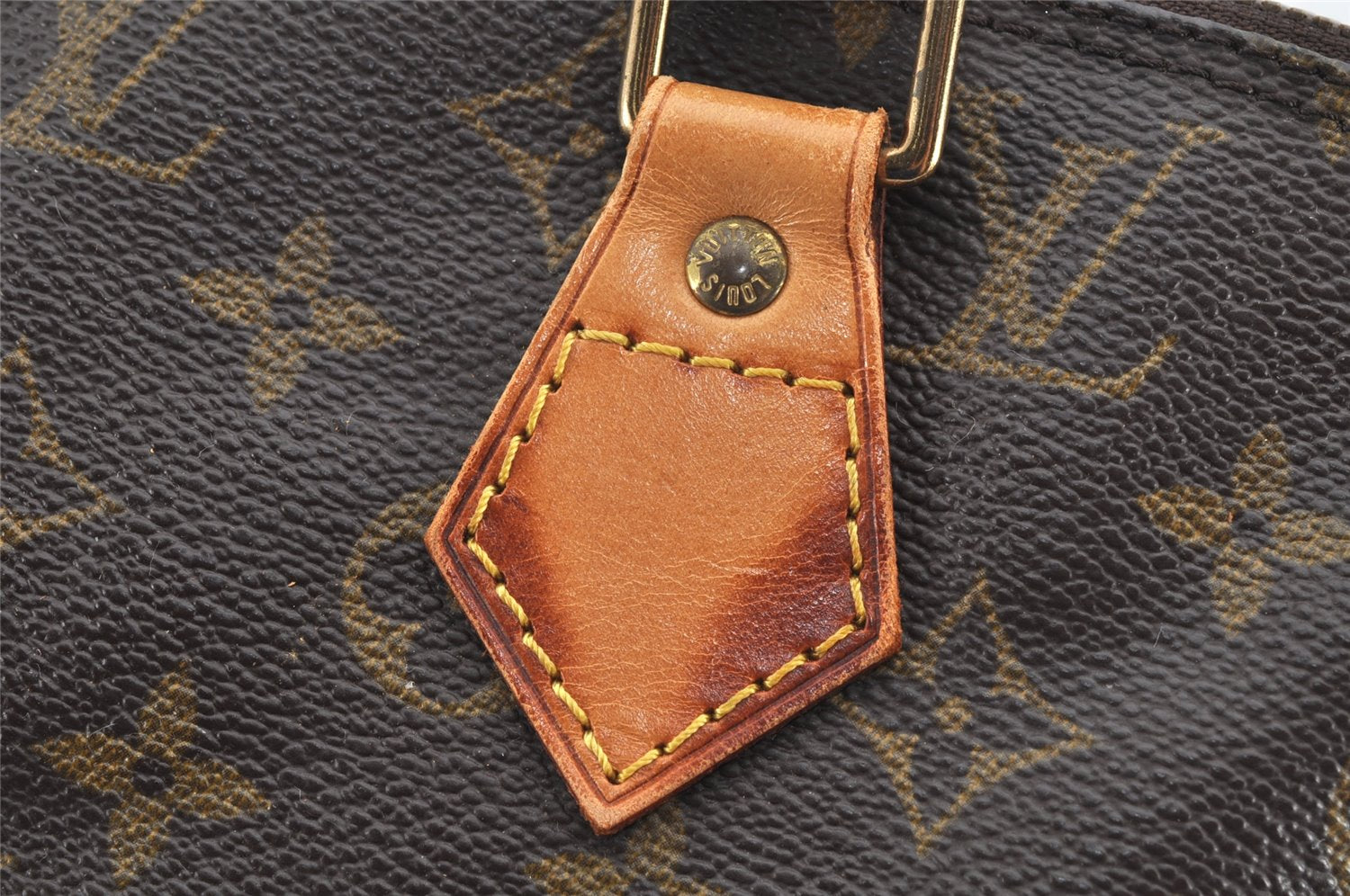 Authentic Louis Vuitton Monogram Alma Hand Bag Purse M51130 LV 2513K