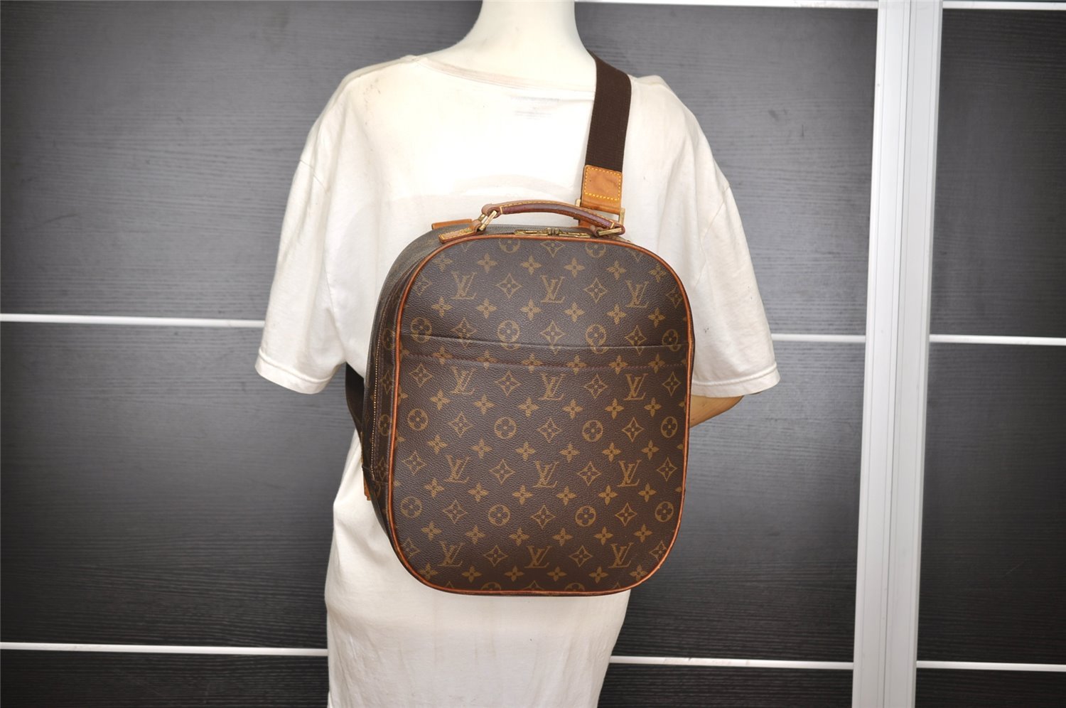Auth Louis Vuitton Monogram Packall Sac A Dos Shoulder Cross Bag M51132 LV 2515I