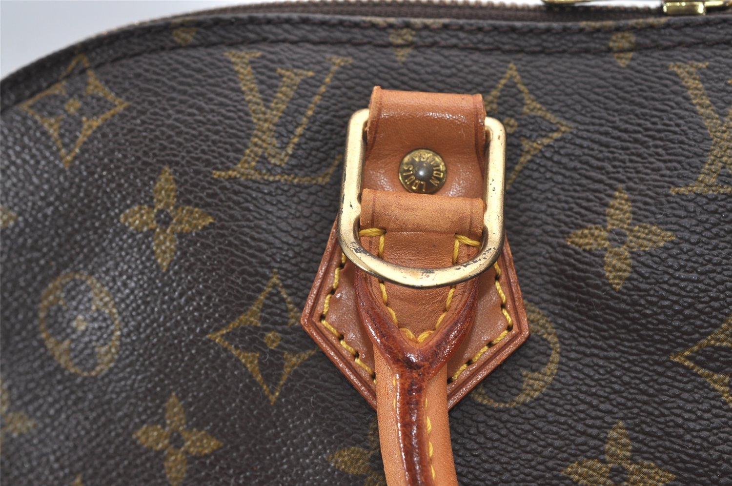 Authentic Louis Vuitton Monogram Alma Hand Bag Purse M51130 LV 2515J