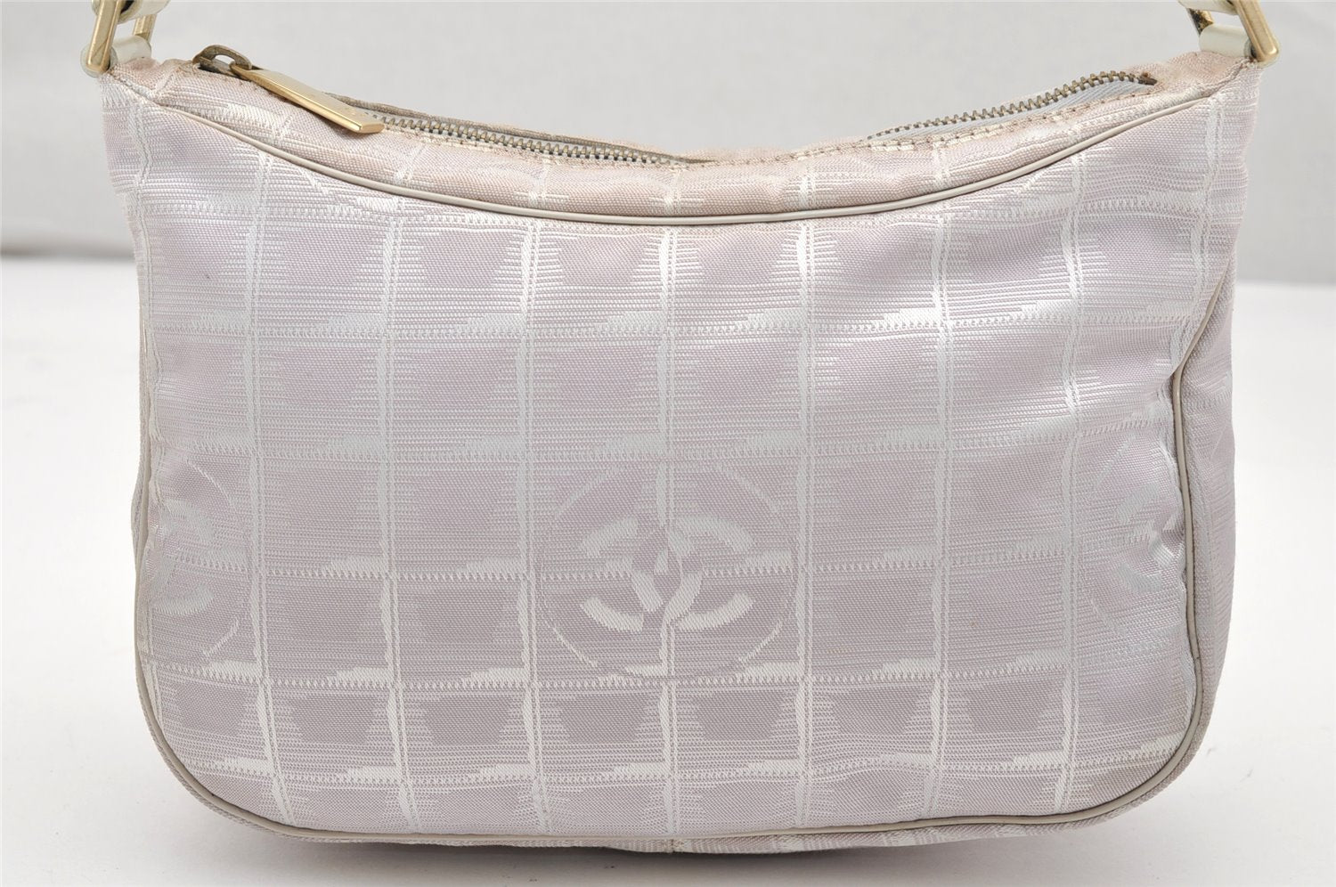 Authentic CHANEL Vintage New Travel Line Shoulder Hand Bag Purse Pink 2515K