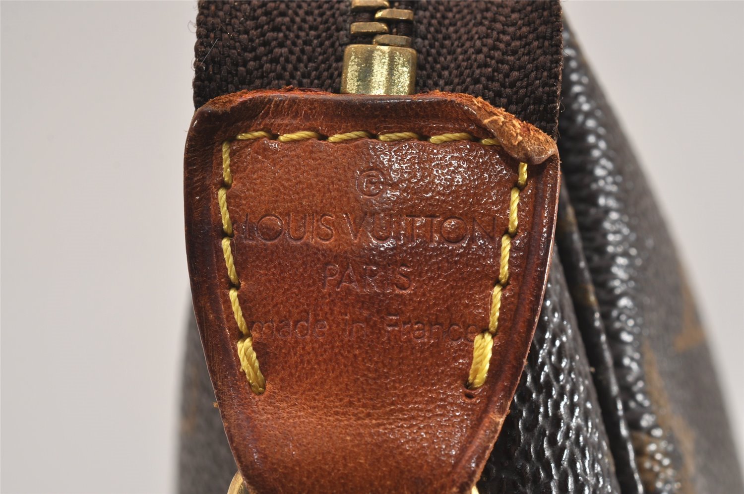 Authentic Louis Vuitton Monogram Pochette Accessoires Pouch M51980 LV 2516J
